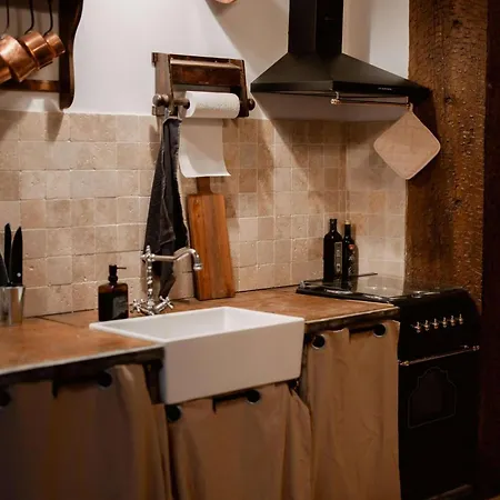 Apartamento Les Sorciers De Immersion Magique Lauzerte